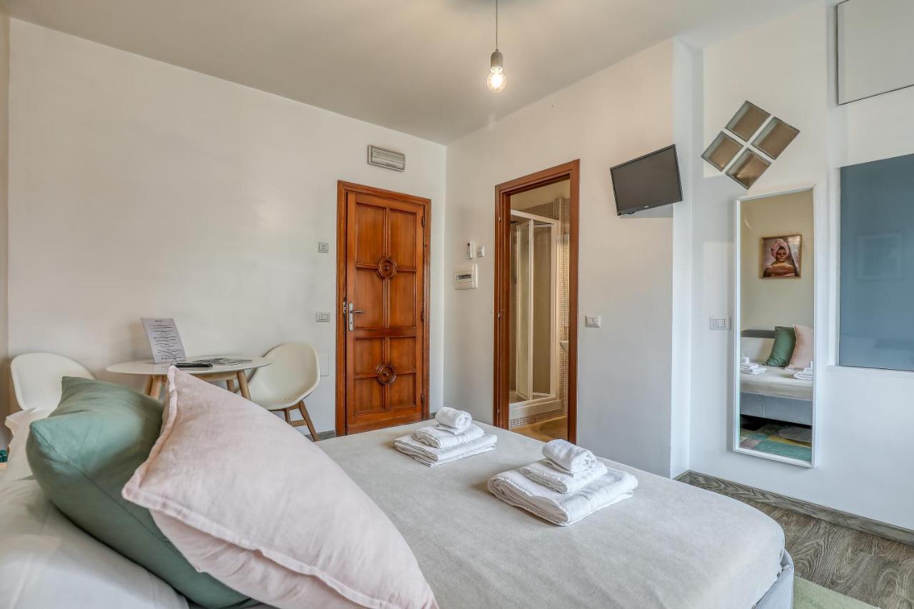 Drive In Bed & Breakfast Rome